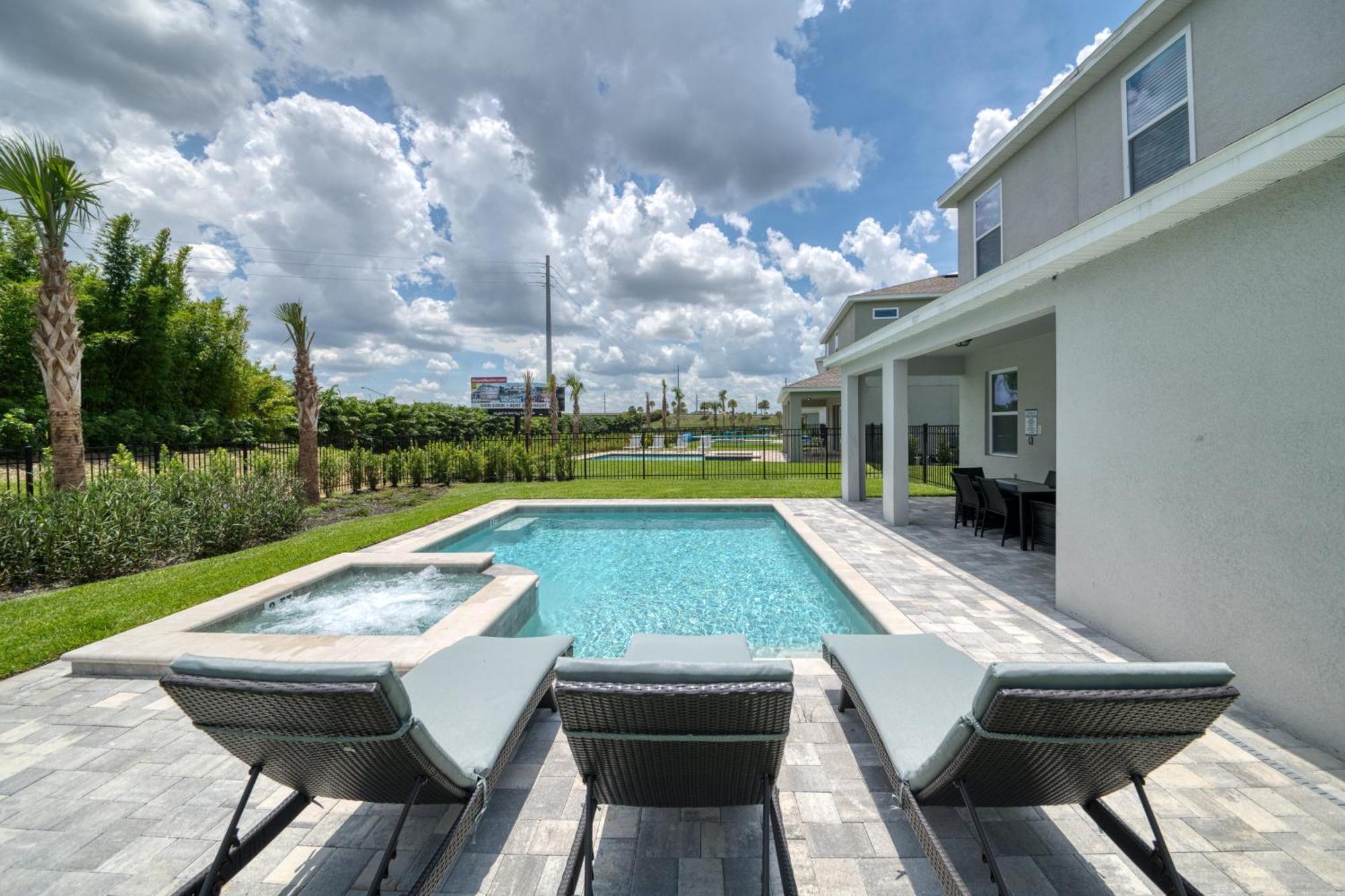 Charming Home By Rentyl Near Disney With Private Pool, Ping Pong Table & Resort Amenities - 7449M 올랜도 외부 사진