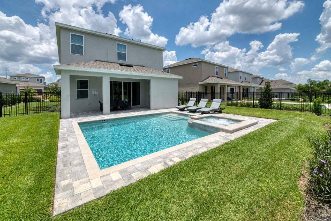 Charming Home By Rentyl Near Disney With Private Pool, Ping Pong Table & Resort Amenities - 7449M 올랜도 외부 사진