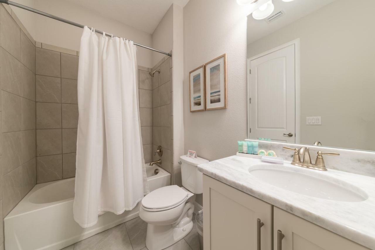 Charming Home By Rentyl Near Disney With Private Pool, Ping Pong Table & Resort Amenities - 7449M 올랜도 외부 사진