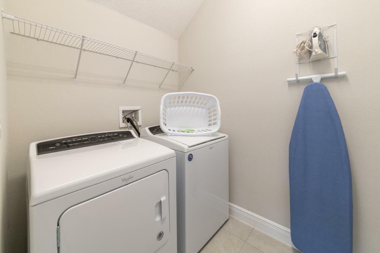 Charming Home By Rentyl Near Disney With Private Pool, Ping Pong Table & Resort Amenities - 7449M 올랜도 외부 사진