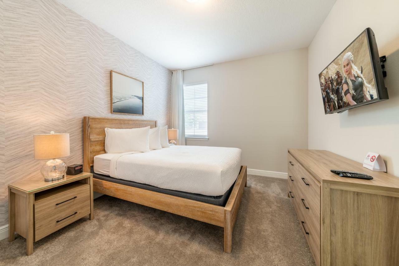 Charming Home By Rentyl Near Disney With Private Pool, Ping Pong Table & Resort Amenities - 7449M 올랜도 외부 사진